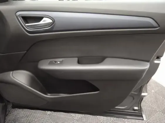 RENAULT ARKANA - voiture d'occasion - Photo 20