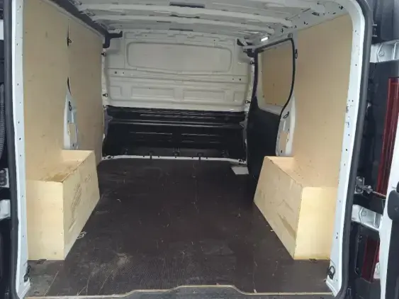 RENAULT TRAFIC FG III - voiture d'occasion - Photo 15