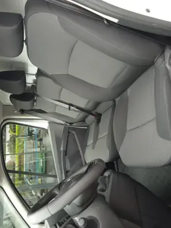 RENAULT TRAFIC FG III - voiture d'occasion - Photo 17