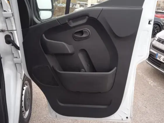 RENAULT MASTER FG III - voiture d'occasion - Photo 19