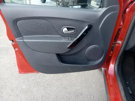 DACIA SANDERO II - voiture d'occasion - Photo 19