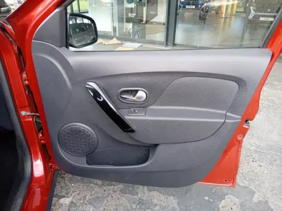 DACIA SANDERO II - voiture d'occasion - Photo 20