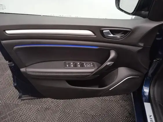 RENAULT MEGANE ESTATE IV - voiture d'occasion - Photo 19