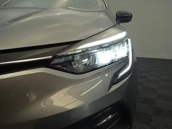 RENAULT CLIO V - voiture d'occasion - Photo 22