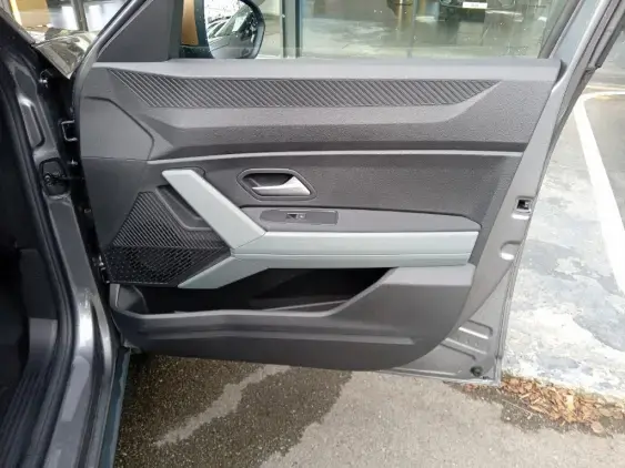 DACIA DUSTER III - voiture d'occasion - Photo 19