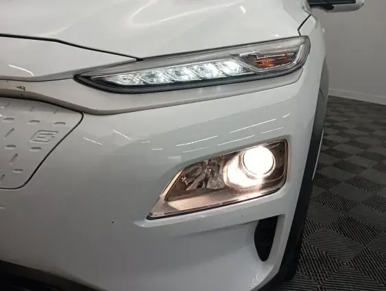 HYUNDAI KONA ELECTRIQUE - voiture d'occasion - Photo 22