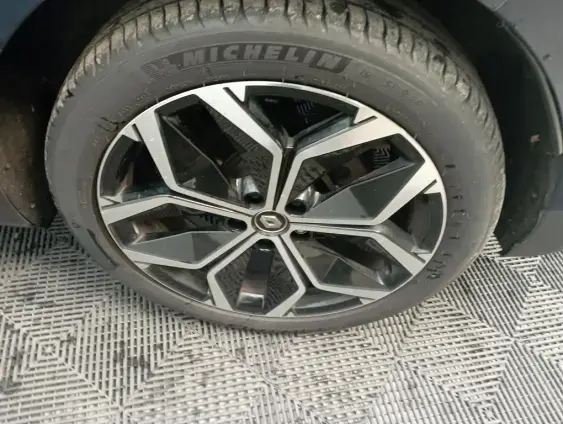 RENAULT SCENIC IV - voiture d'occasion - Photo 24