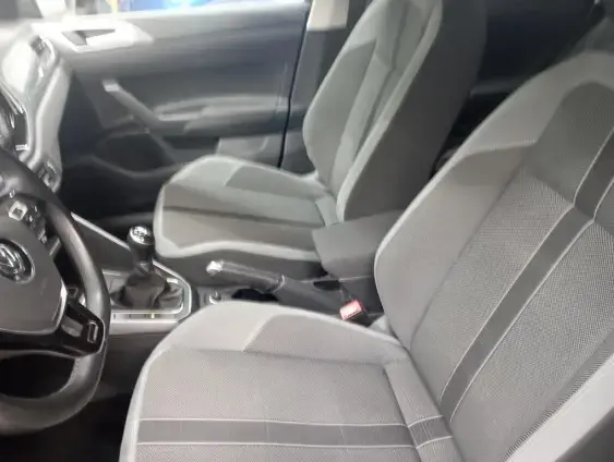 VOLKSWAGEN POLO VI - voiture d'occasion - Photo 17