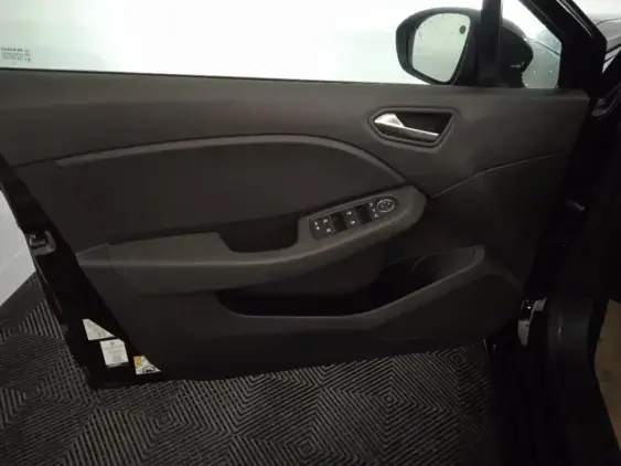 RENAULT CLIO V - voiture d'occasion - Photo 19