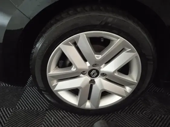 RENAULT CLIO V - voiture d'occasion - Photo 23