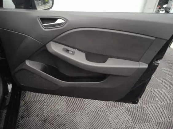 RENAULT CLIO V - voiture d'occasion - Photo 20