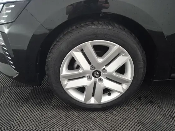 RENAULT CLIO V - voiture d'occasion - Photo 23