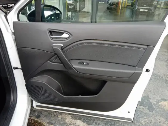 RENAULT CAPTUR II - voiture d'occasion - Photo 19