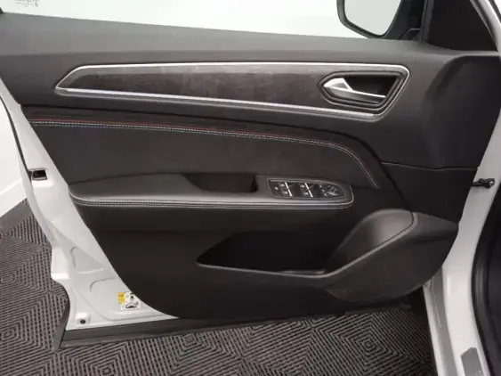 RENAULT ARKANA - voiture d'occasion - Photo 19