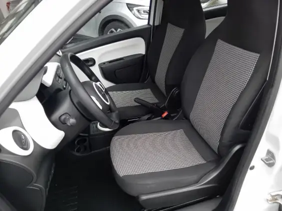 RENAULT TWINGO III - voiture d'occasion - Photo 18