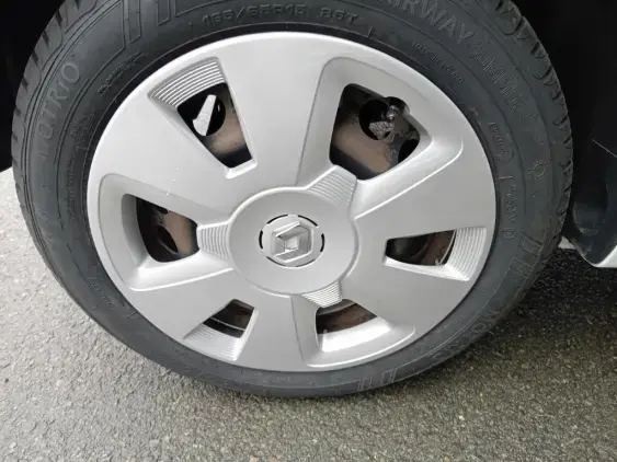 RENAULT TWINGO III - voiture d'occasion - Photo 24