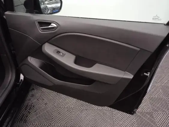 RENAULT CLIO V - voiture d'occasion - Photo 19