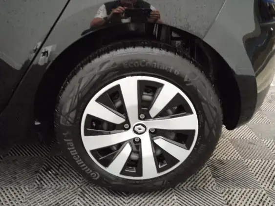 RENAULT CLIO V - voiture d'occasion - Photo 23