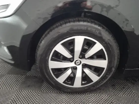 RENAULT CLIO V - voiture d'occasion - Photo 22