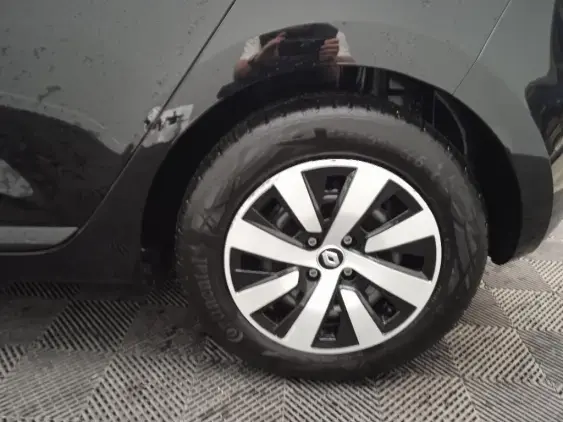 RENAULT CLIO V - voiture d'occasion - Photo 23