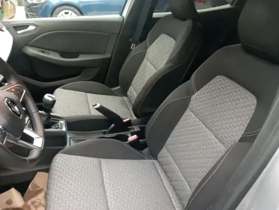 RENAULT CLIO V - voiture d'occasion - Photo 18