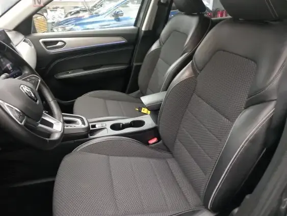 RENAULT ARKANA - voiture d'occasion - Photo 18