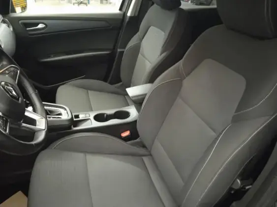 RENAULT ARKANA - voiture d'occasion - Photo 18