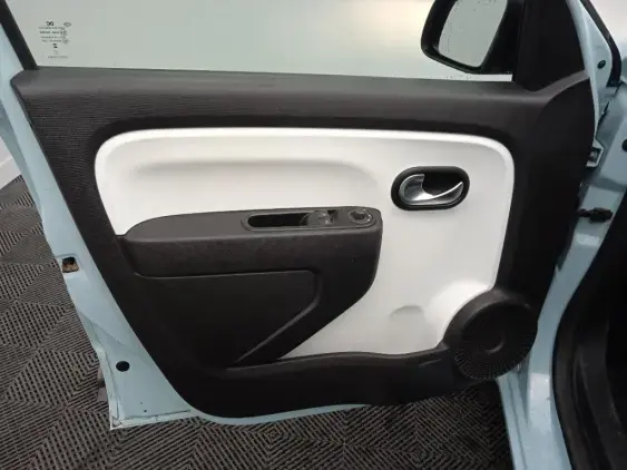 RENAULT TWINGO III - voiture d'occasion - Photo 18