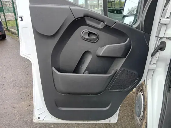 RENAULT MASTER FG III - voiture d'occasion - Photo 18