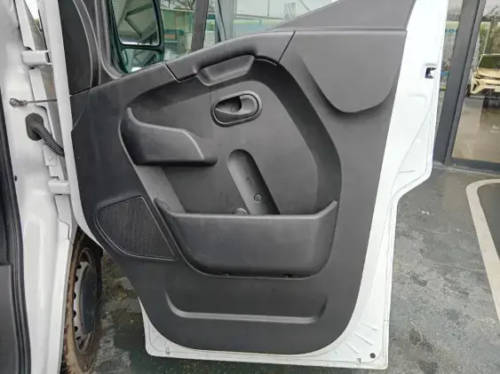 RENAULT MASTER FG III - voiture d'occasion - Photo 19