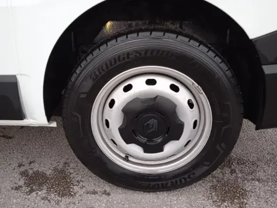 RENAULT TRAFIC FG III - voiture d'occasion - Photo 23