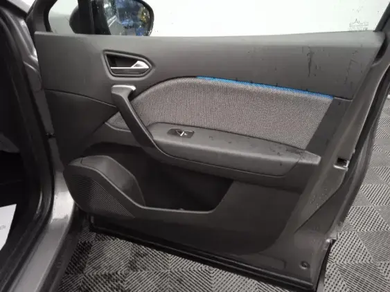 RENAULT CAPTUR II - voiture d'occasion - Photo 20