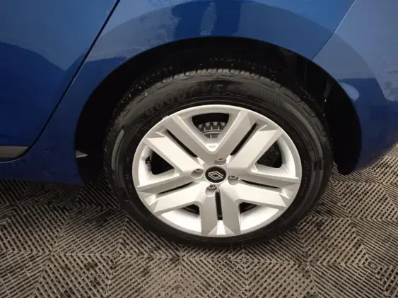 RENAULT CLIO V - voiture d'occasion - Photo 24