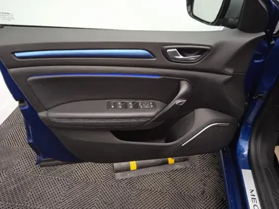 RENAULT MEGANE ESTATE IV - voiture d'occasion - Photo 19