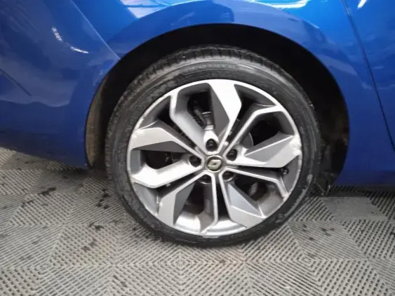 RENAULT MEGANE ESTATE IV - voiture d'occasion - Photo 25