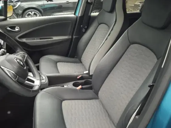 RENAULT ZOE - voiture d'occasion - Photo 18