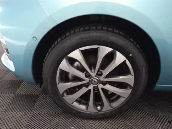 RENAULT ZOE - voiture d'occasion - Photo 23