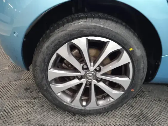 RENAULT ZOE - voiture d'occasion - Photo 25