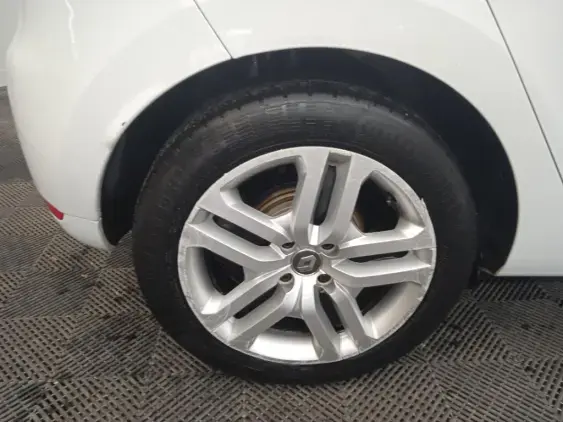 RENAULT CLIO IV - voiture d'occasion - Photo 25