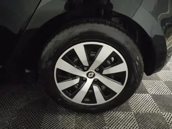 RENAULT CLIO V - voiture d'occasion - Photo 23