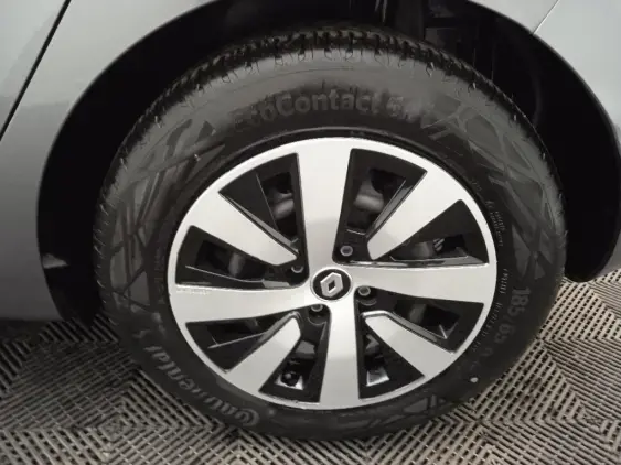 RENAULT CLIO V - voiture d'occasion - Photo 23