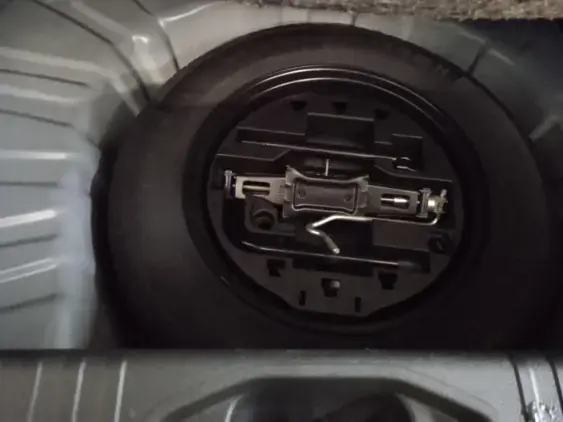 RENAULT CLIO V - voiture d'occasion - Photo 16