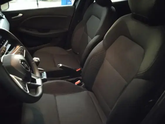 RENAULT CLIO V - voiture d'occasion - Photo 17