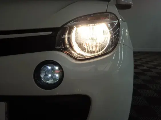 RENAULT TWINGO III - voiture d'occasion - Photo 20
