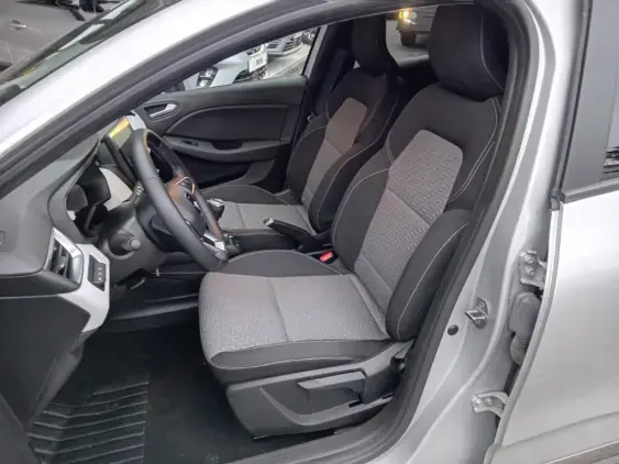 RENAULT CLIO V - voiture d'occasion - Photo 18