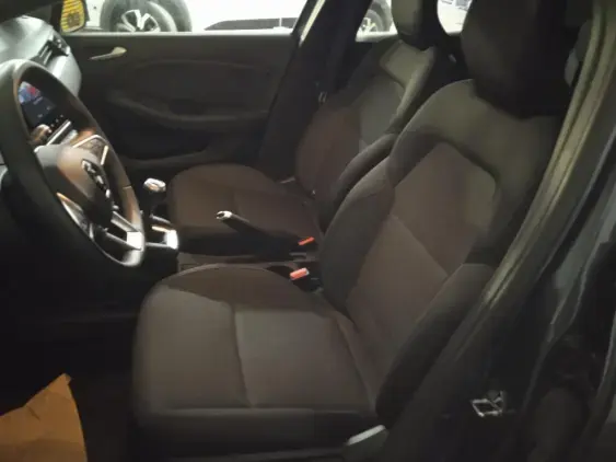 RENAULT CLIO V - voiture d'occasion - Photo 18