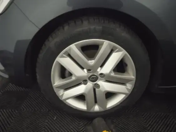 RENAULT CLIO V - voiture d'occasion - Photo 23