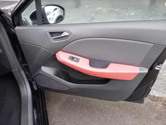 RENAULT CLIO V - voiture d'occasion - Photo 20