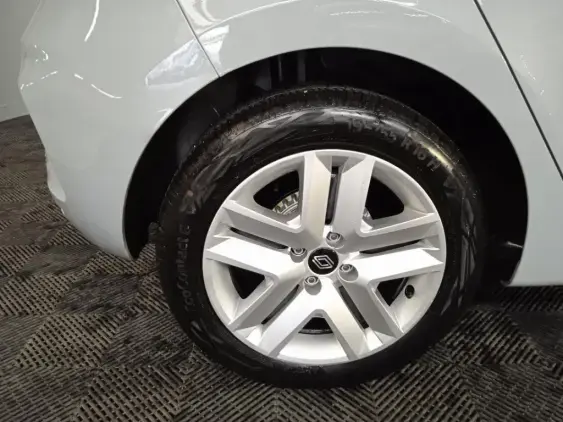 RENAULT CLIO V - voiture d'occasion - Photo 25