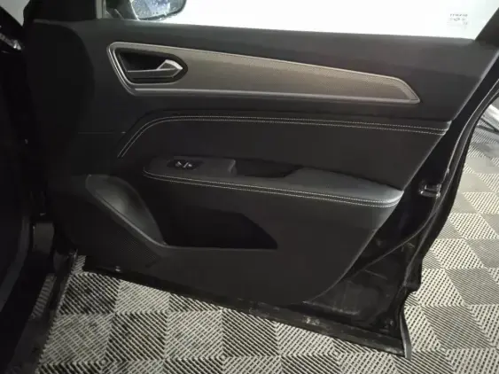 RENAULT ARKANA - voiture d'occasion - Photo 20